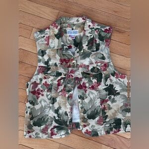 Vintage 80’s 90’s Gotcha Covered Floral Vest Top Y2K Cottage Core Small Granny